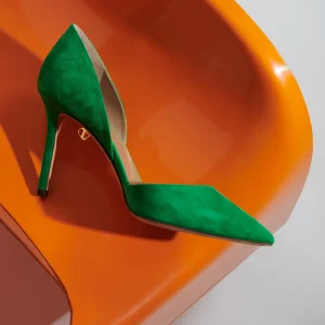 Escarpins Nieves en suède vert et talon haut - Maison Skorpios par Adriana Abascal