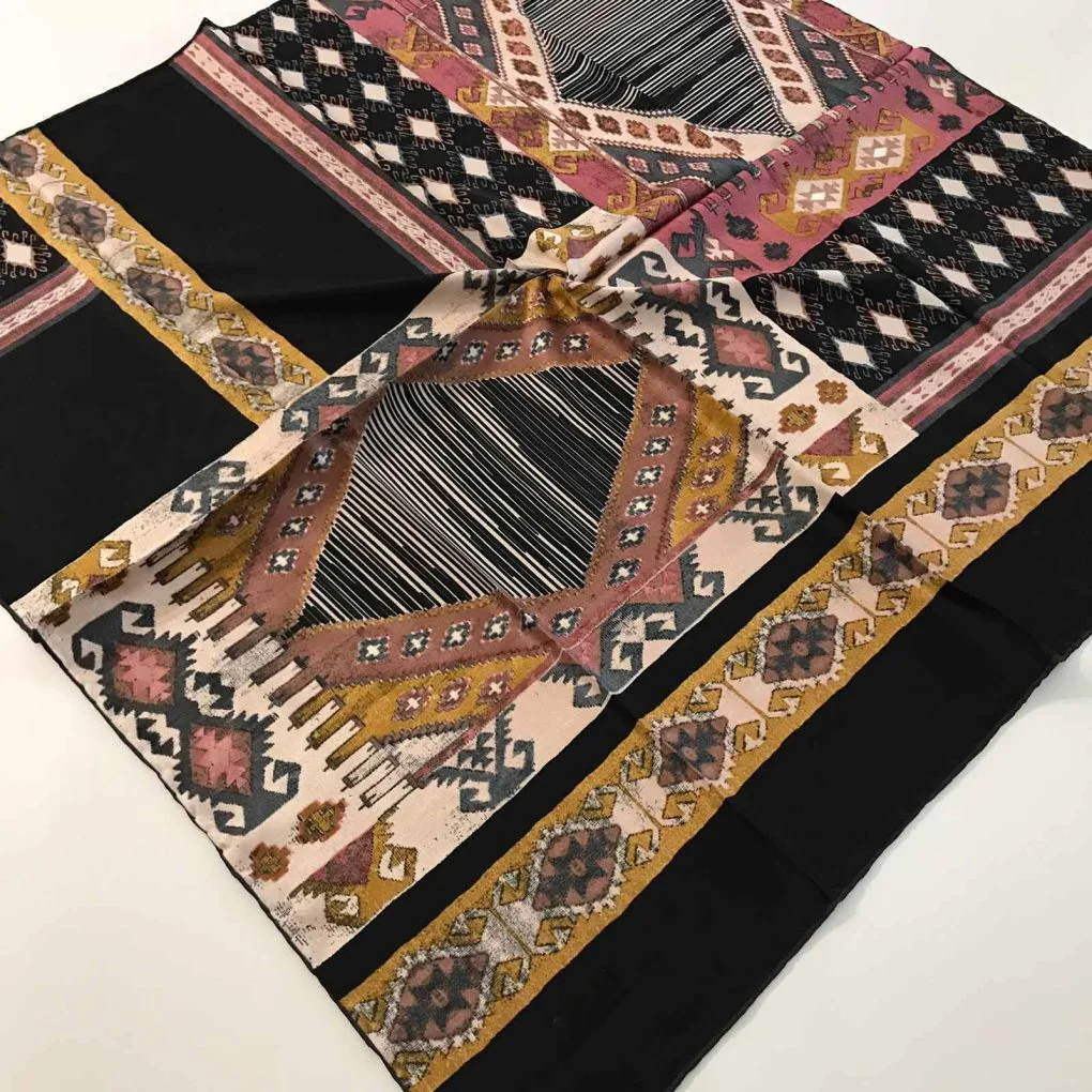 Foulard Collection Classique FT25 – Image 2