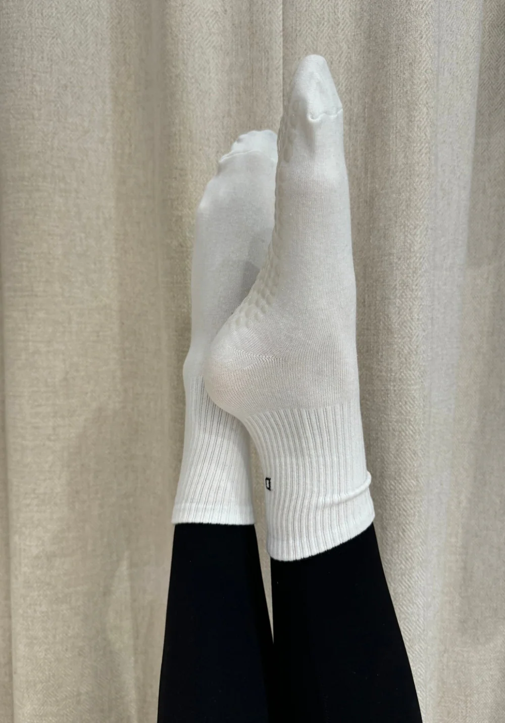 CHAUSSETTES HAUTES ANTI-DÉRAPANTES blanches