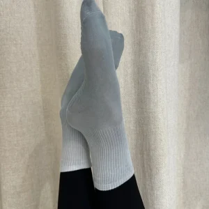 CHAUSSETTES HAUTES ANTI-DÉRAPANTES dégradées grises