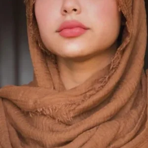 Hijab Froissé Marron Basic Collection