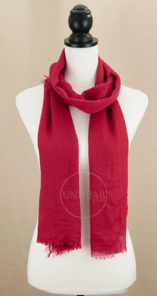 Hijab Froissé Cranberry Basic Collection – Image 5